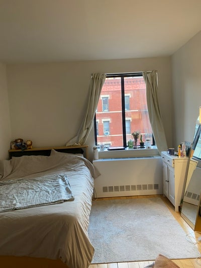 Sublet- Hells Kitchen - Females Only - Asap Main Photo