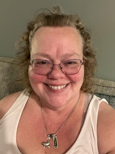 My husband and I are looking for a room to re... Main Photo