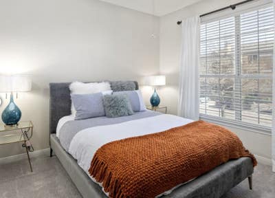 Fully furnished bedroom for summer rent Main Photo