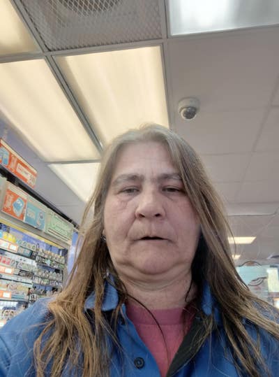 I am available to move as soon as possible an... Main Photo