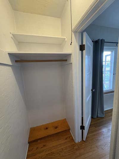 Airy room in North/South Park  Main Photo