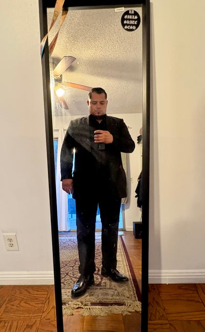 37M wants room March 3 for 1000 monthly budget Main Photo