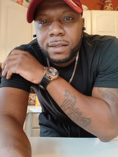 Room wanted in Mastic ny Main Photo