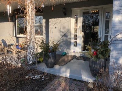 Beautiful room and study in New Hope Main Photo