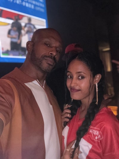 26F needs room Feb 18 for 1000 with women 25 plus Main Photo