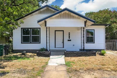 Charming private Room with shared bathroom and co Main Photo