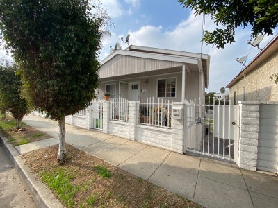 Light & BrightNewly RenovatedCharming 1bd Apt Main Photo