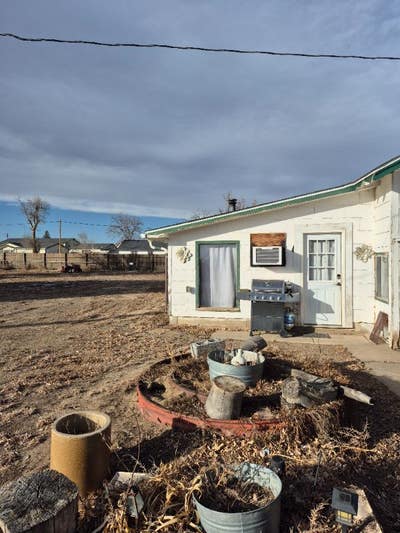 Charming 1BR Suite with Private Bath and Fenced Y Main Photo