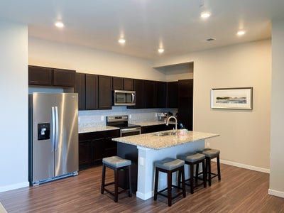 Parker Penthouse Condo with Mountain Views | Walka Main Photo