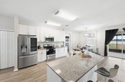 Modern & Newly Renovated Home in Quiet  Winter Hav Main Photo