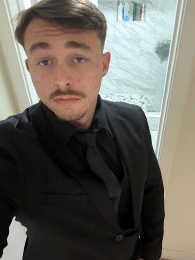 Student Male seeks a small or large room Main Photo