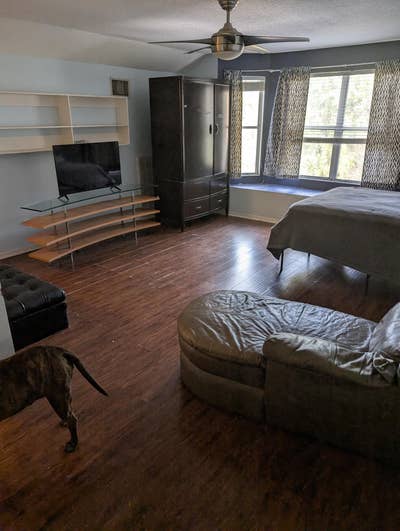 Rooms for rent in our house  Main Photo