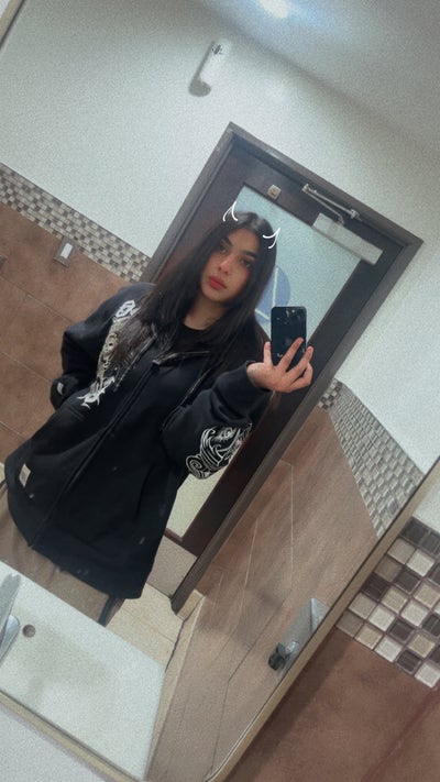 Female looking for a room in Boyle Heights Main Photo