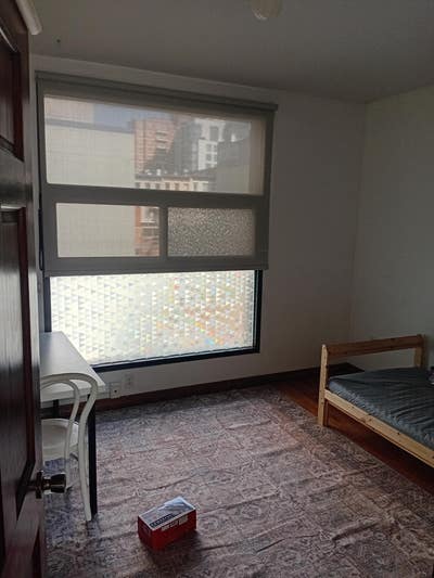 Room in 2 bedroom apartment Main Photo