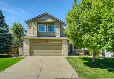 Big house with awesome tenants Main Photo