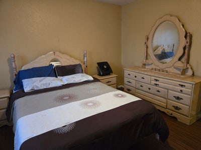 Spare room for rent  Main Photo