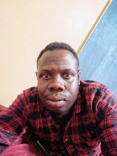 Room wanted in Oakland, CA Main Photo