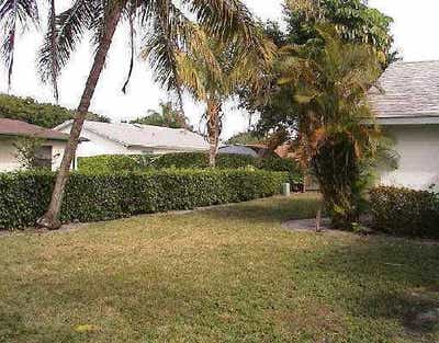 Quiet and Clean Room in Boca! Main Photo