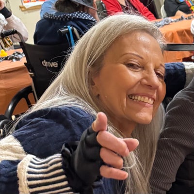 Retired Professional Female seeks a room Main Photo