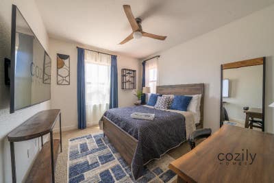 Lakefront Queen Suite_Utilities Included_Shared B Main Photo