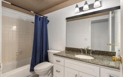 Cozy 3 Bed  Bath Room in Bellevue | Available 01  Main Photo