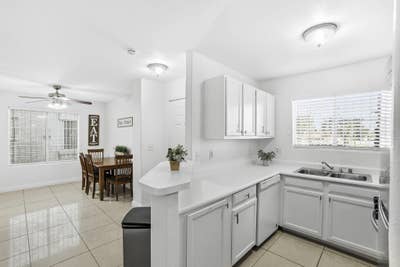 Twin Lakes Home, less than a minute walk to transi Main Photo