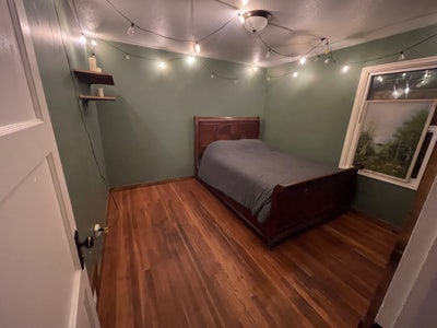 Searching for roommate~ Main Photo