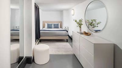 Fully furnished Master Bed w/ Private Bathroom Main Photo