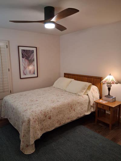 Bedroom and Bath for Rent Main Photo