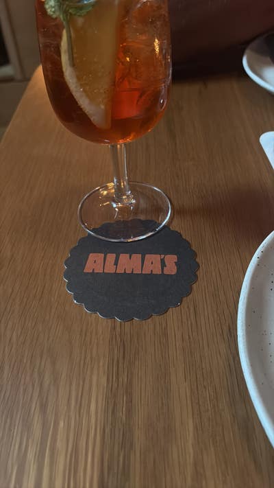 Student looking for a room in Santa Monica Main Photo