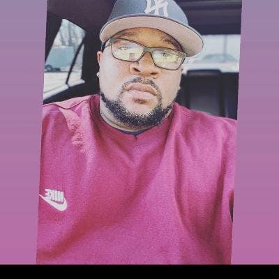 Room wanted in Queens, NY Main Photo