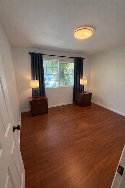 Private Bedroom in Covina suburban home Main Photo