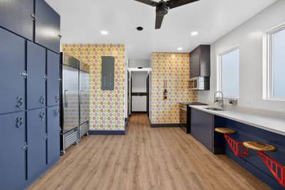 Modern new construction home 7 blocks from FQ, Fre Main Photo