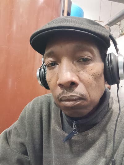 Room wanted in Chicago Main Photo