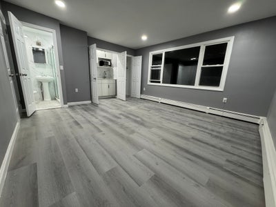 Private Studio, Brand New, Free Laundry, 7 mins  Main Photo