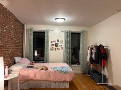Studio Apartment Manhattan West Side Main Photo