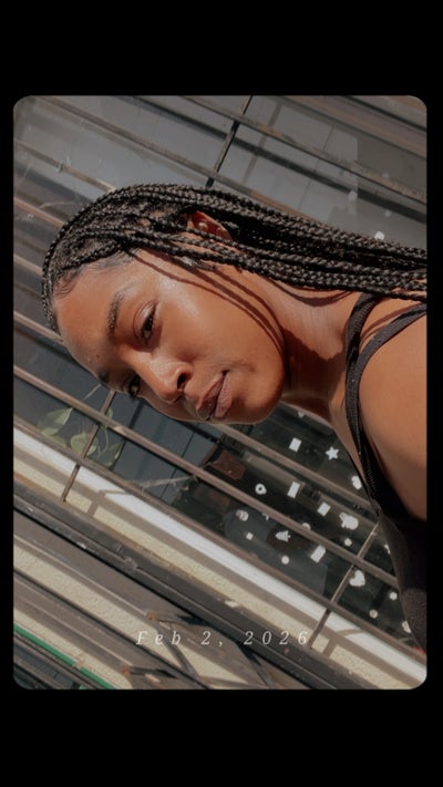 23 year old woman needs Los Angeles room now Main Photo