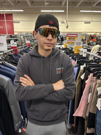 Reliable 20 year old needs Lancaster room now Main Photo