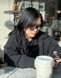 Looking for a mid to large bedroom  Main Photo