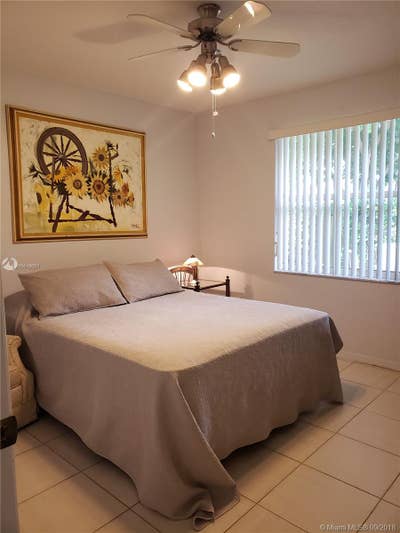 2 Room Furnished Space in House  Main Photo