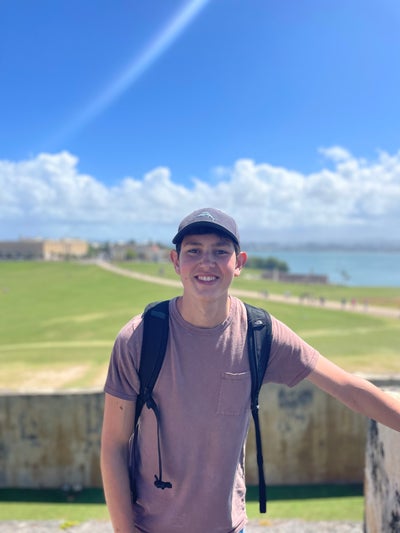 Seeking roommates in UWS and/or near Central Park Main Photo