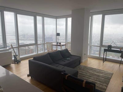 Shared Bedroom Penthouse Apartment Downtown Bk Main Photo