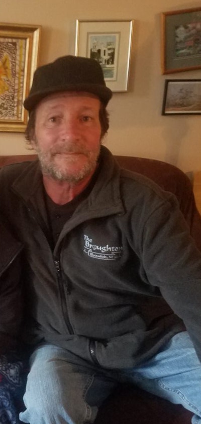 Room wanted for male in Essex or Hudson County Main Photo