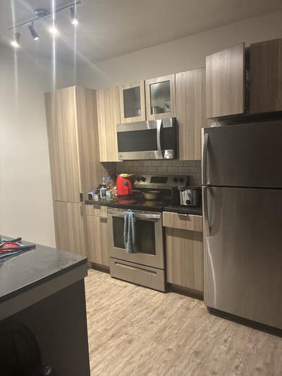 1 Bedroom Apartment Available For Rent Main Photo