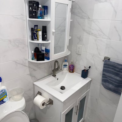 Basement Room for Rent – Whitestone – $1,000  Main Photo