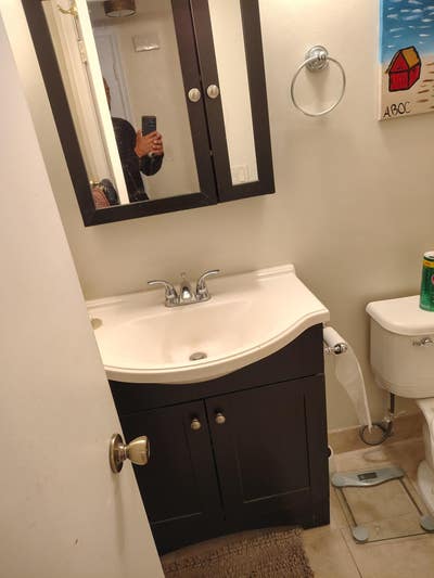 Nice room available Main Photo