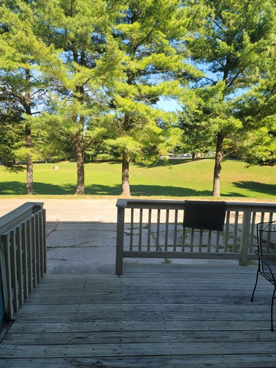 Large bedroom Main Photo