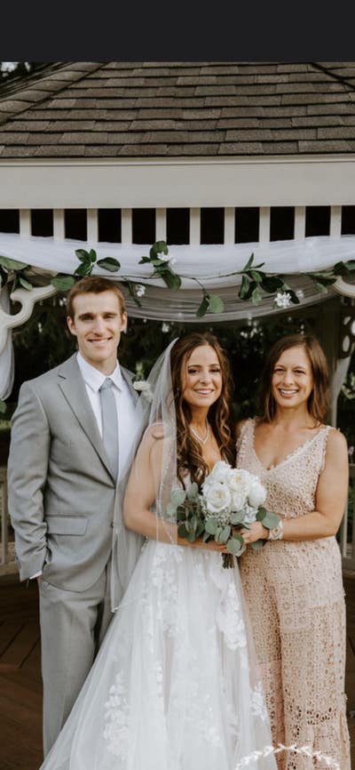 Responsible woman needs Hollywood room now Main Photo