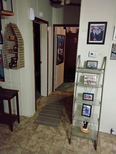 Bedroom available  Main Photo