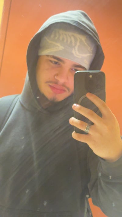 Room wanted in Bronx, NY Main Photo